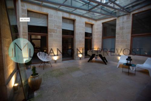 Photo de la galerie de l'établissement Extérieur Chartrons Jardin Public Quais Quinconces XAVIER ARNOZAN, à Bordeaux