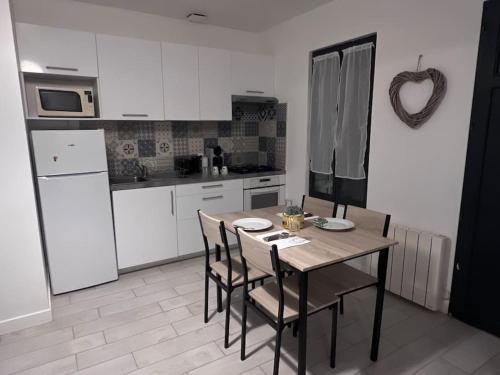 Photo de la galerie de l'établissement résidence les logettes, à Beaumont-sur-Oise