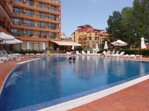 Gallery image of Apart Hotel Happy in Sunny Beach