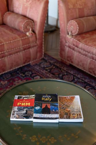 Zona de estar de Rome Downtown Suite Bed and Breakfast Aracoeli