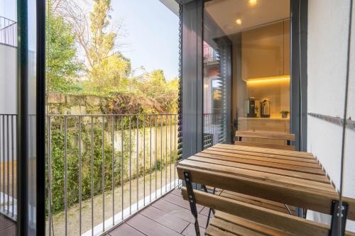 Primrose 1BR Delight w Parking by LovelyStay