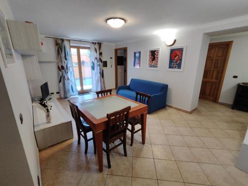Kuchyň nebo kuchyňský kout v ubytování Domus Laurenza