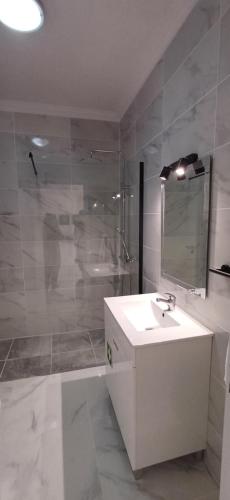 Apartamento com Piscina em Albufeira, Praia da Oura photo 3
