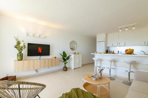 HORIZON VACATION HOME - Firstline Las Burras