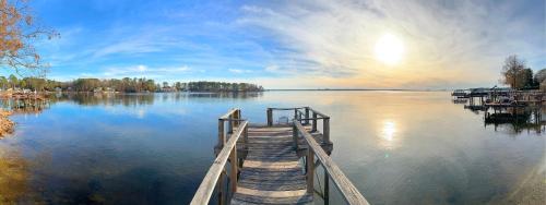 Gallery image of Madeline's Point of View in Chapin
