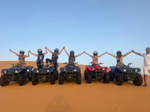 Hosté ubytování Enjoy luxury Moda Camp Camel Quad Sunboarding ATV