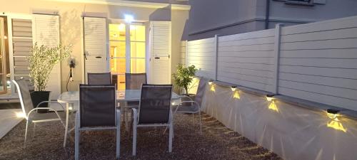 Fotografie z fotogalerie ubytování Luminary Night Suite v destinaci Montévrain