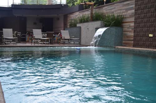 Bazén v ubytování Paiaguas Palace Hotel nebo v jeho okolí