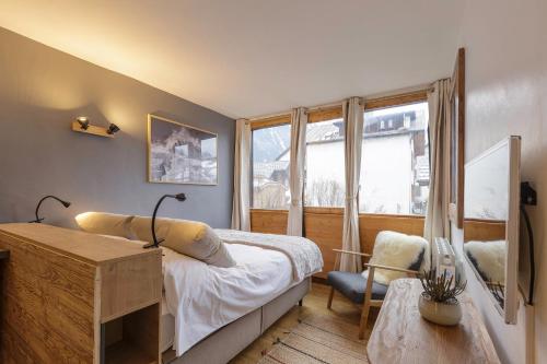 Le Cham 106 Modern Studio in Central Chamonix | Walk to Ski Lift & Town Center - Happy Rentals
