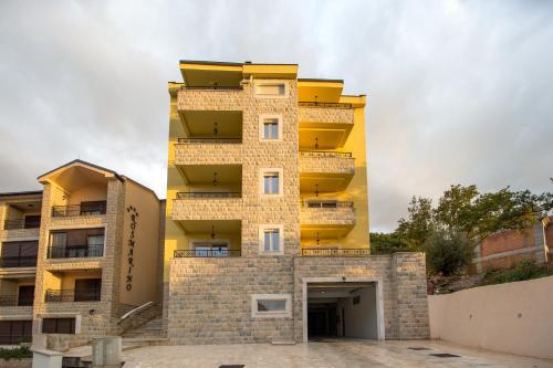 Edificio en el que se encuentra el apartamento