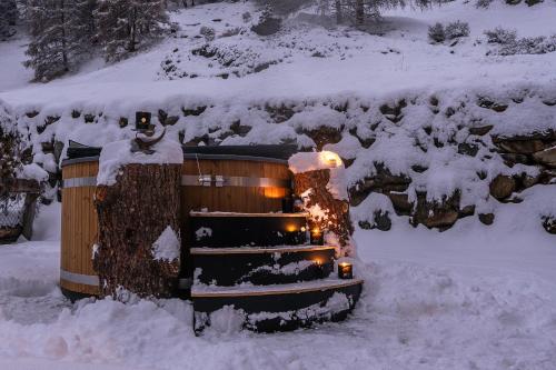 Chalet Marmo by HomeFlow