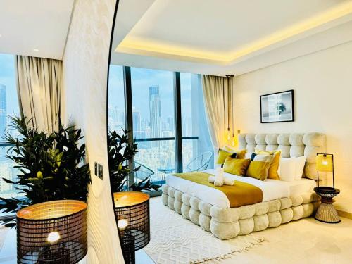 Chic Studio with Burj Views at Sterling by Omniyat