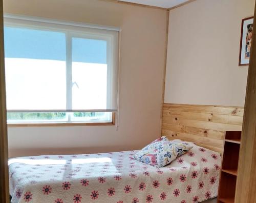 Postel nebo postele na pokoji v ubytování Cabañas Maullin, Las Chilcas
