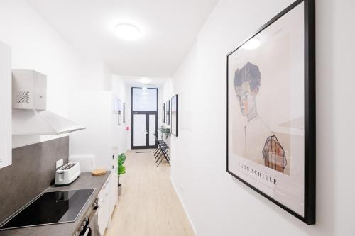 Central City Style Rooms by Home2
