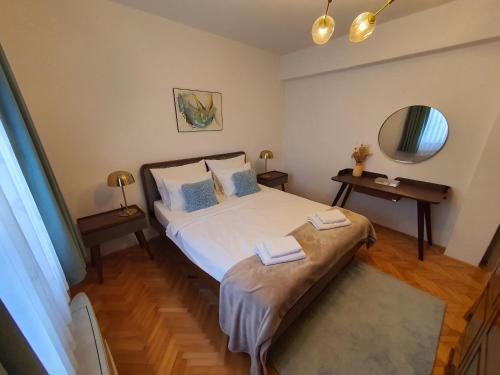Apartments Dvor - ap4, ap5, ap6