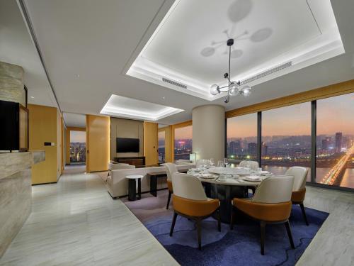Posezení v ubytování Hilton Zhuzhou