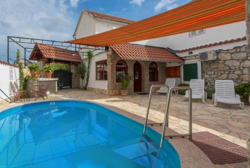 Traditional Stone House Perkovic