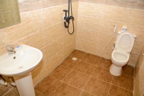 Dabras Homes Kadunaにあるバスルーム