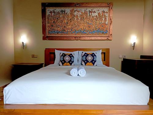 Postel nebo postele na pokoji v ubytování S Bali Villa