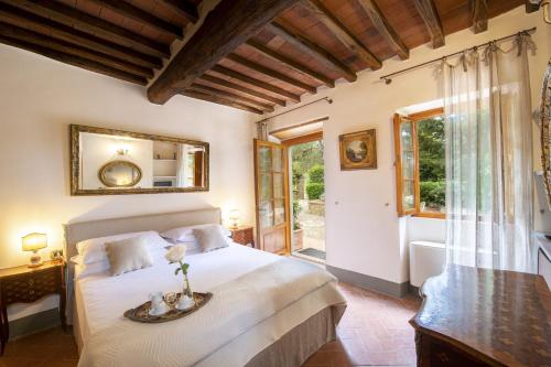 Φωτογραφία από το άλμπουμ του My Exclusive Italy - Villa Chianti with exclusive pool and typical barn στο Greve in Chianti