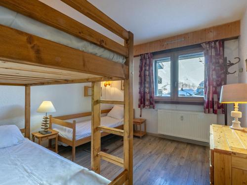 Bel appartement 3 pièces avec balcon, proche des pistes et du Vieux Village, WiFi inclus