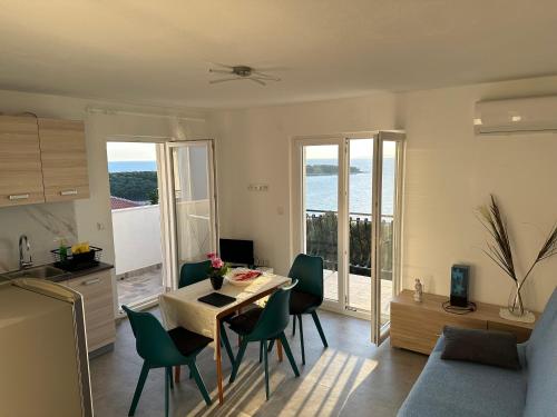 Apartments Josip