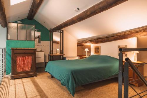 Llit o llits en una habitació de Loft Design Centre Ville avec Clim