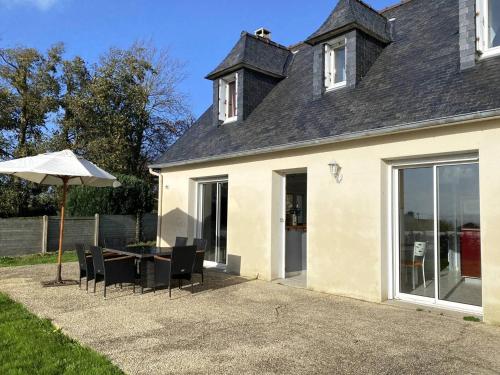 Maison à Trébeurden : Jardin, Terrasse, WIFI, Parking, 3 Chambres, Plages et Commerces à Proximité - FR-1-368-402