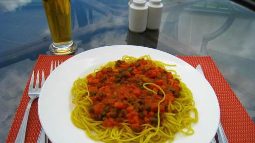 Φαγητό σε αυτό το ξενοδοχείο ή κάπου εκεί κοντά