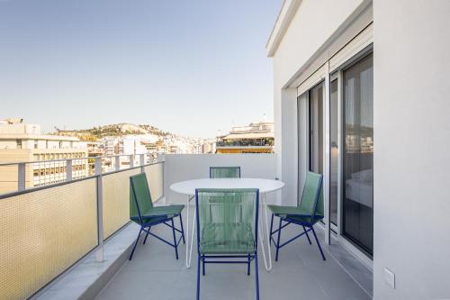 Kallithea Apartments by Olala Homes