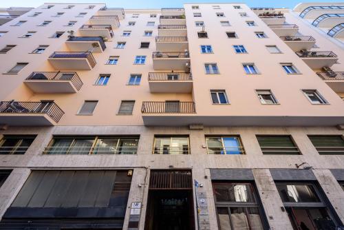 Edificio en el que se encuentra el hostal o pensión