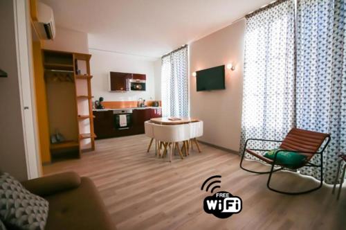 Les Halles Positives, Draps compris et Climatisation