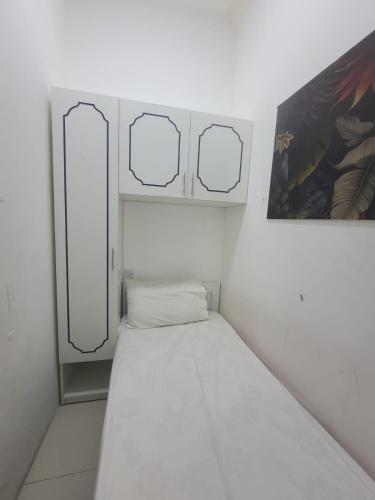 Cute Rooms and Small Partitions for Girls in Dubai- Female guests only فتيات فقط