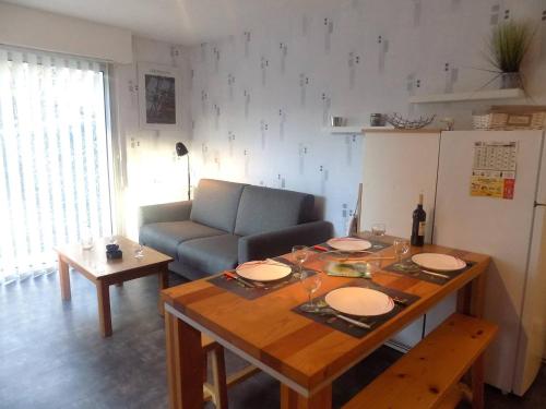 Photo de la galerie de l'établissement Saint Georges de Didonne - APPARTEMENT en rez-de-chaussée - proche PLAGE, à Saint-Georges-de-Didonne