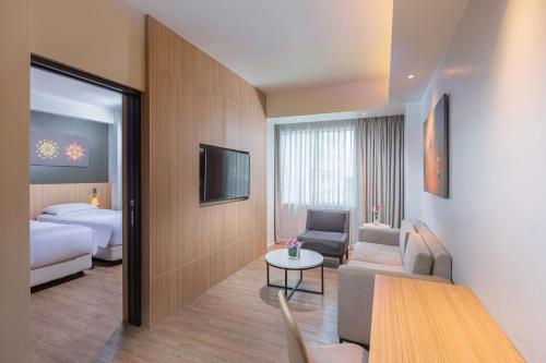 Postel nebo postele na pokoji v ubytování Park Inn By Radisson Clark
