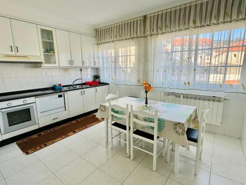 Η κουζίνα ή μικρή κουζίνα στο CASA GLORIA