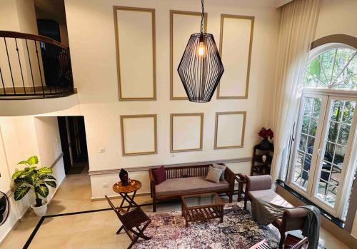 Fotografie z fotogalerie ubytování “Tranquil 3BHK Condo Retreat - TUDOR HOUSE” v destinaci Assagao