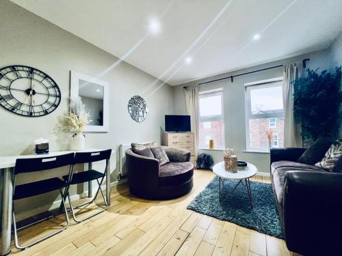 Gallery image of Lovely 3 Dbl Bed (sleeps upto 6) close to centre. in Manchester