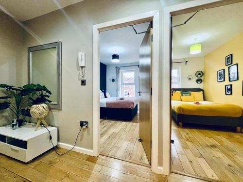 Gallery image of Lovely 3 Dbl Bed (sleeps upto 6) close to centre. in Manchester