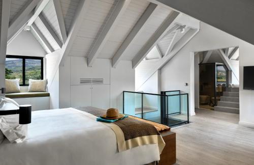 Letto o letti in una camera di Six Senses Douro Valley