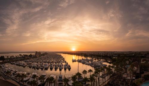 Sheraton San Diego Resort Image