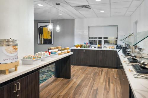 Jídlo v hotelu nebo okolí