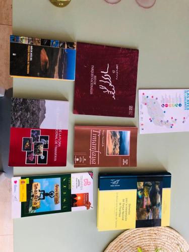 Perpustakaan di apartmen