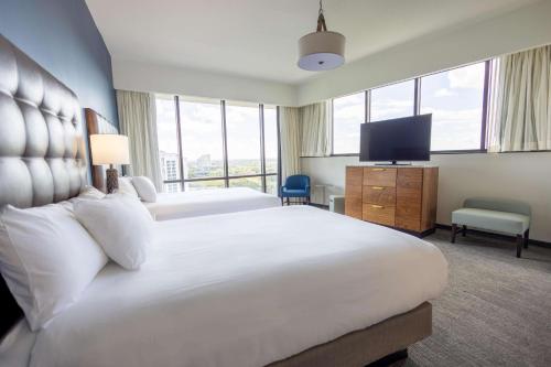 Drury Plaza Hotel Orlando - Disney Springs Area Image