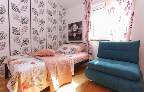 Family friendly house with a parking space Kastel Sucurac, Kastela - 21842