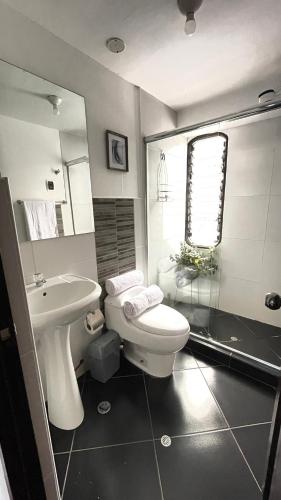 Ένα μπάνιο στο Allincay Cusco Apart Hotel