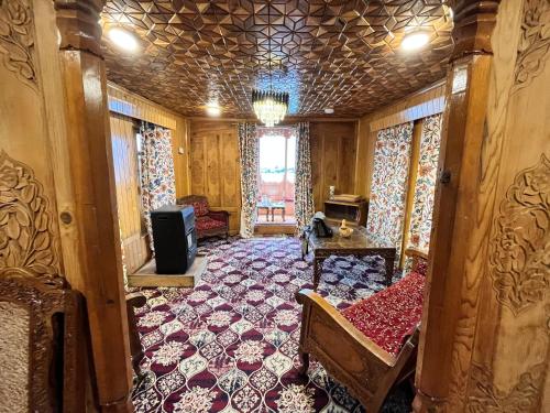 Φωτογραφία από το άλμπουμ του New kolohai group of houseboats στο Σριναγκάρ