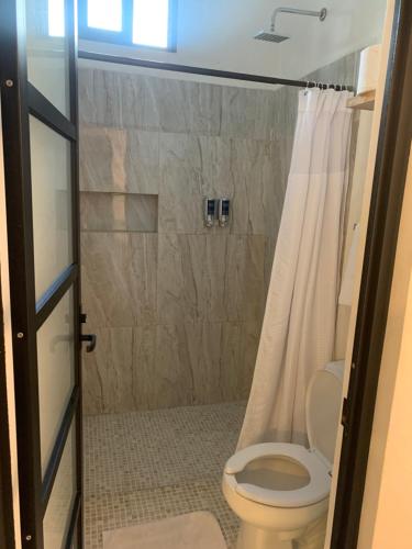 Koupelna v ubytování HOTEL SOÍ BACALAR
