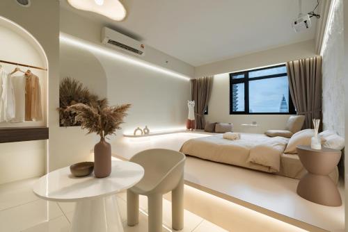 Chambers Suites KL by Wabi Wood's House