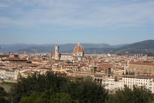 Florence San Donato Apartment with parking